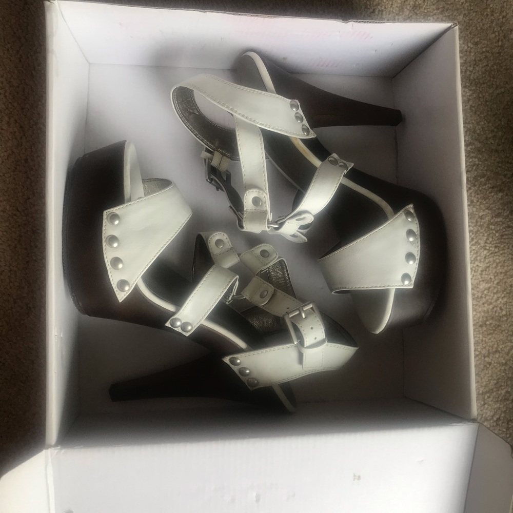 Shi platform Heels